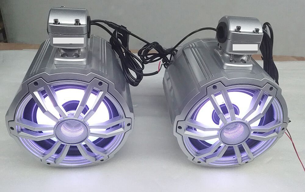 Купить акустика колонки на таргу diibeisi dbs6591s-rgb серебристые по цене  Низкие цены. Большой выбор. Доставка по всей России. Интернет-магазин в Москве. Только положительные отзывы!