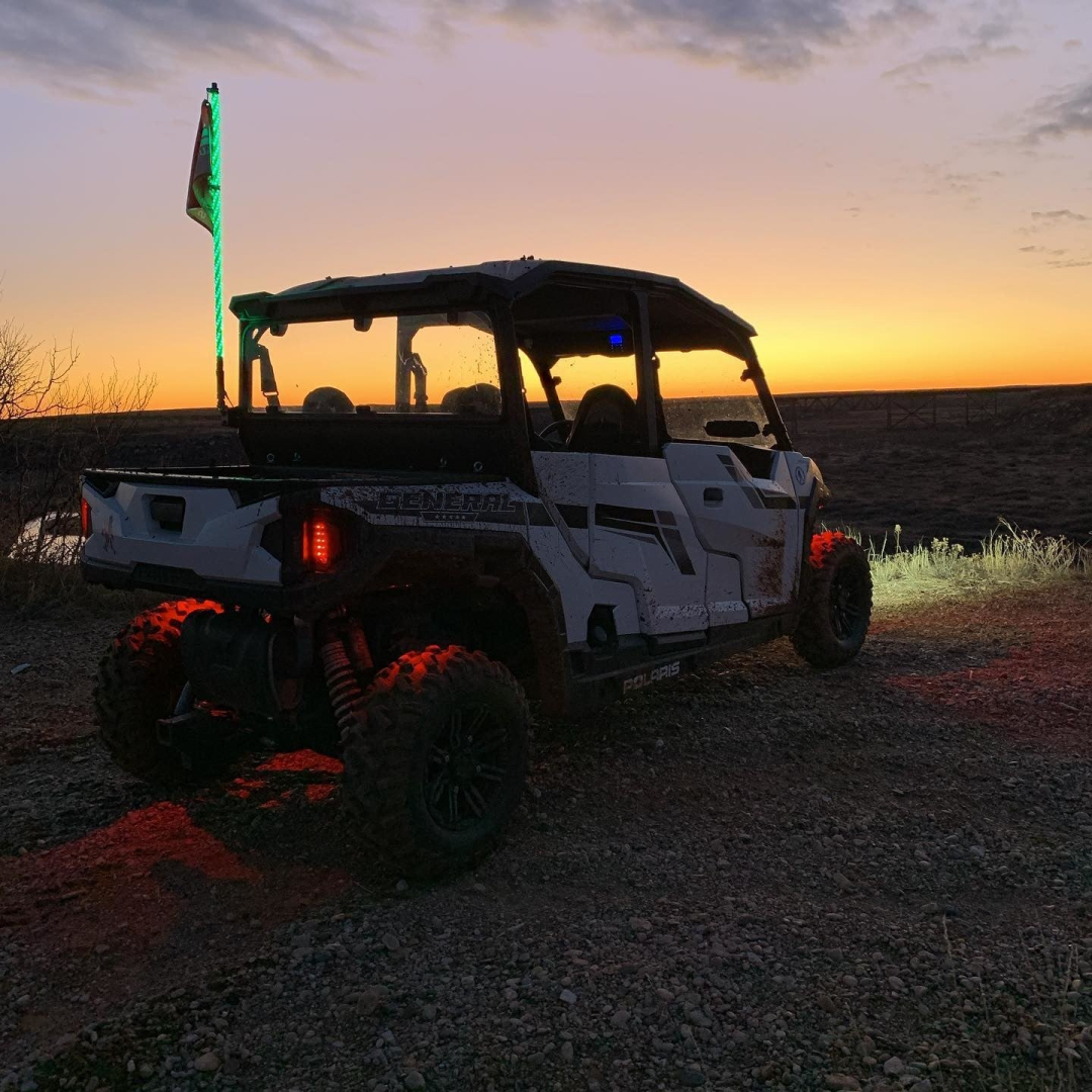 Купить антенна boss audio влагозащищ. c rgb подсветкой диодной (l=122см) по цене 16 731.00 р.. Низкие цены. Большой выбор. Доставка по всей России.  Интернет-магазин в Москве. Только положительные отзывы!